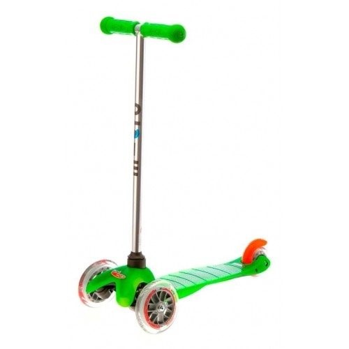 滑板车Micro Mini Original Kick滑板车 这款儿童滑板车获得多个专业领域的奖项，例如：ASTRA最佳玩具奖，SNAP奖章和父母选择奖。因此，我们有充分的理由相信这款踏板车是2岁左右儿童最佳的踏板车！ 它设计有3个轮子，并且离地面很低，因此稳定性更高，而且更容易平衡。通过设计安全的转向系统，它可使2岁的儿童通过改变重心轻松地操纵踏板车。这使年纪较小的孩子变得对滑板车更加感兴趣，促进他们更多地参与骑行活动。这款滑板车的车轮和滑板由玻璃纤维加固，使其具有更高的强度，可以克服颠簸和孩子们对他的摔打和“虐待”。 Micro Mini踏板车采用优质材料制成，它也可以持续使用直到孩子长大为止。如果损坏或正常使用造成磨损，所有零件都可以更换。Micro Mini是我们最好的儿童滑板车的选择。