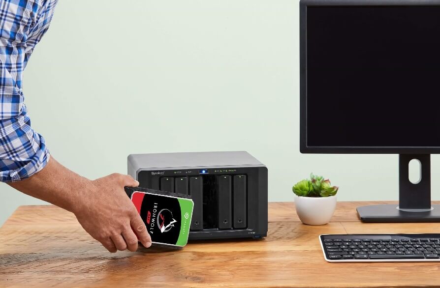 SEAGATE_NAS_SYNOLOGY_6-BAY
